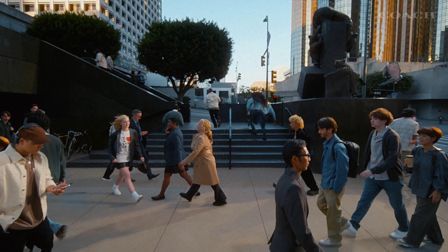 Elle Fanning bags a moment of calm with Coach
